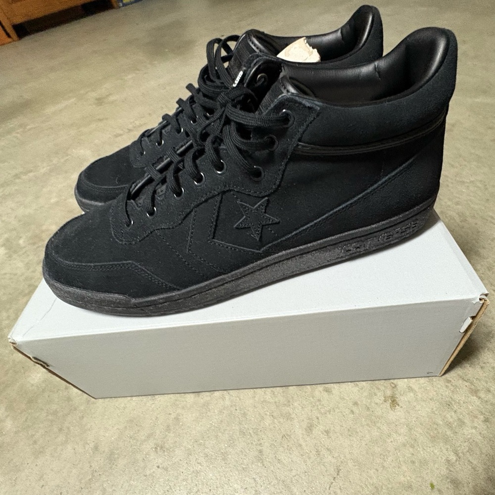 CONVERSE FAST BREAK PRO MID SUEDE BRAND NEW